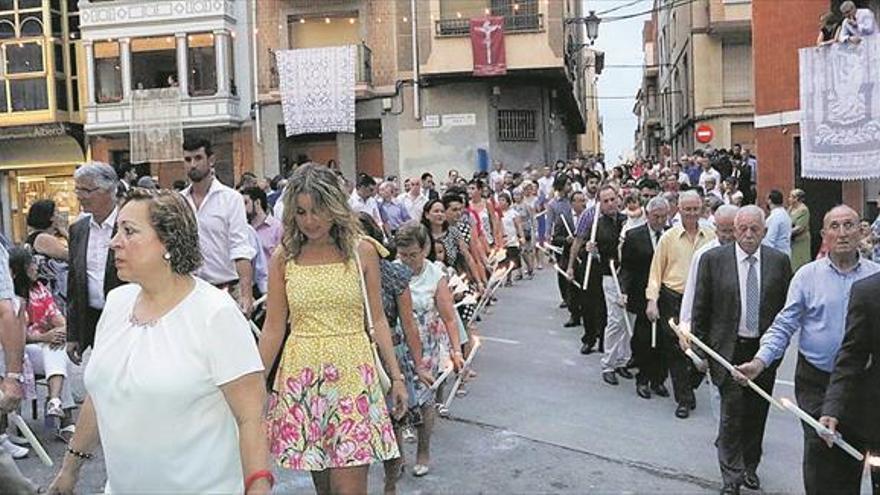 La procesión del Cristo, el acto con más sentimiento y devoción