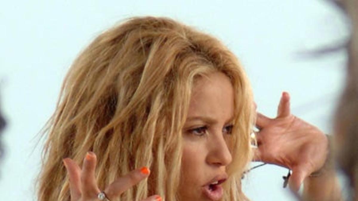 Shakira sorprende en Barcelona