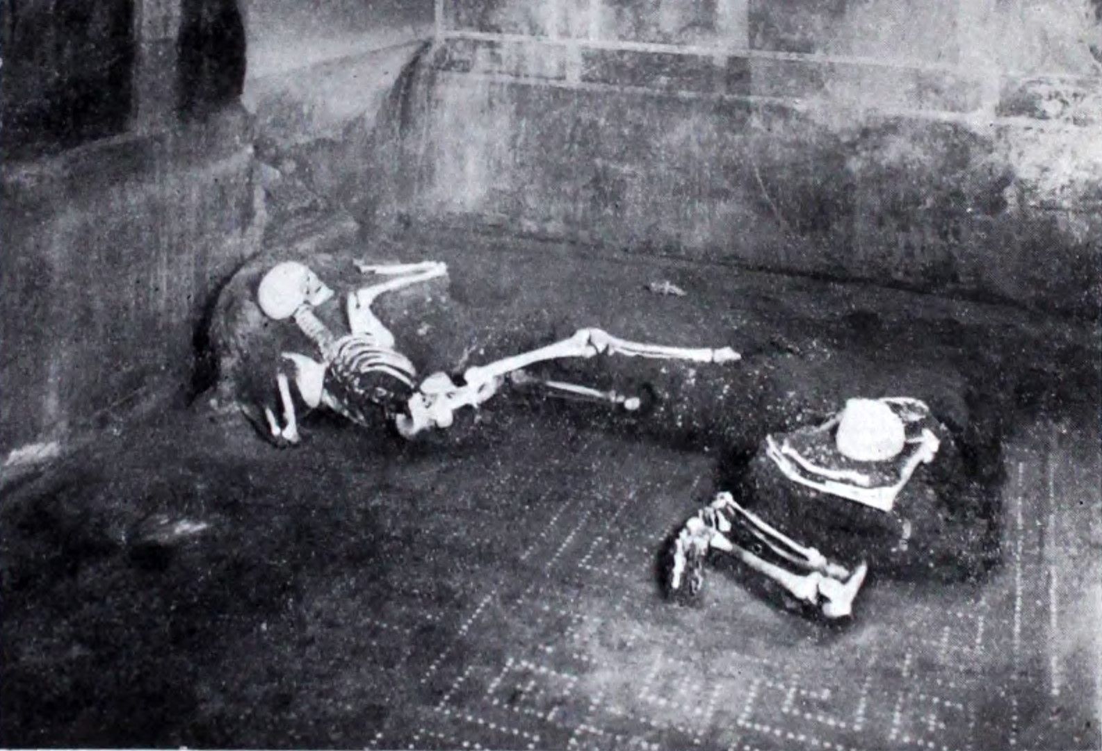Restos fósiles del artesano de Pompeya, hallados en 1933.