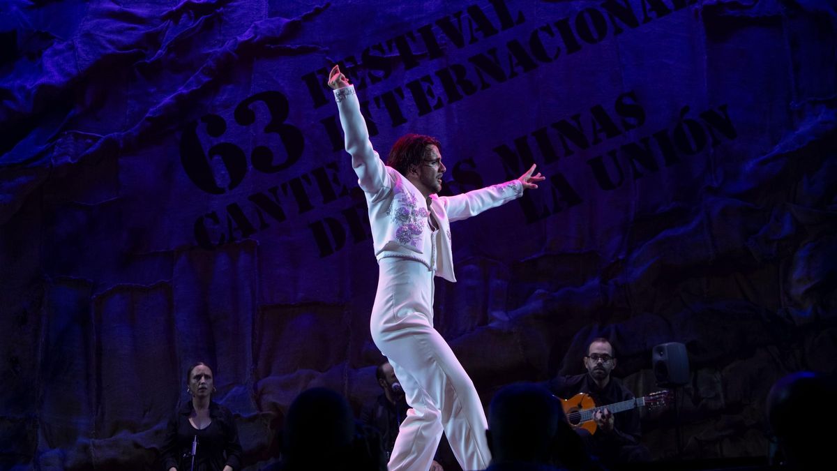 Primer día del festival del Cante de las Minas.