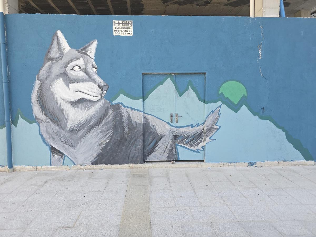 Mural homenaje a Félix Rodríguez de la Fuente en A Estrada.