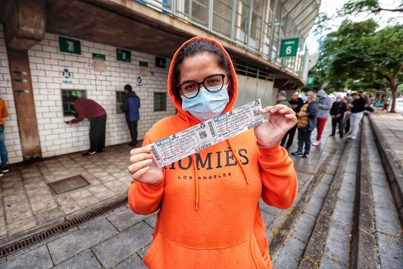 Venta de entradas para el derbi en Tenerife