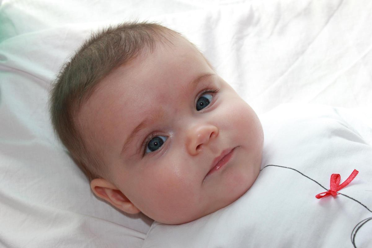 Así ha crecido Marina. Desde bebé a candidata a fallera mayor