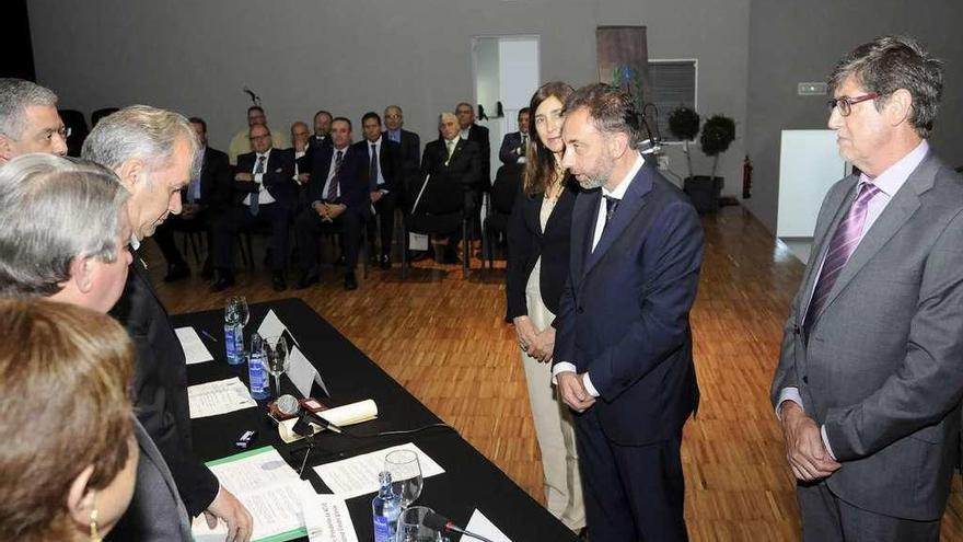 Héctor Martínez durante el juramento para la entrada en la academia. // Bernabé/Javier Lalín