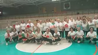 Las alumnas de gimnasia de mantenimiento en Toro celebran el fin de curso con una exhibición y un día de convivencia