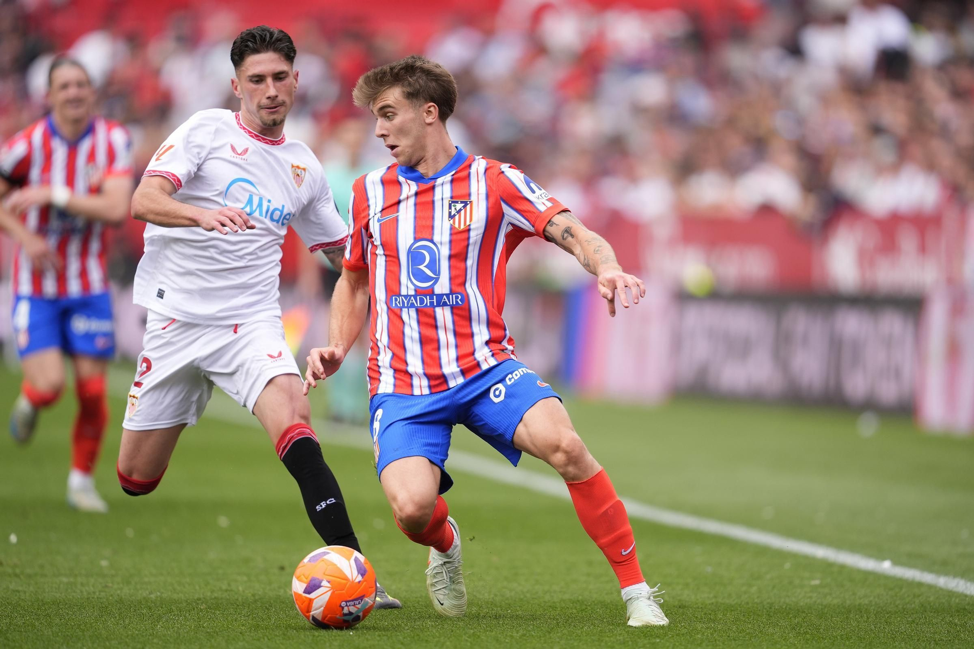 Pablo Barrios en el Sevilla-Atlético de Madrid