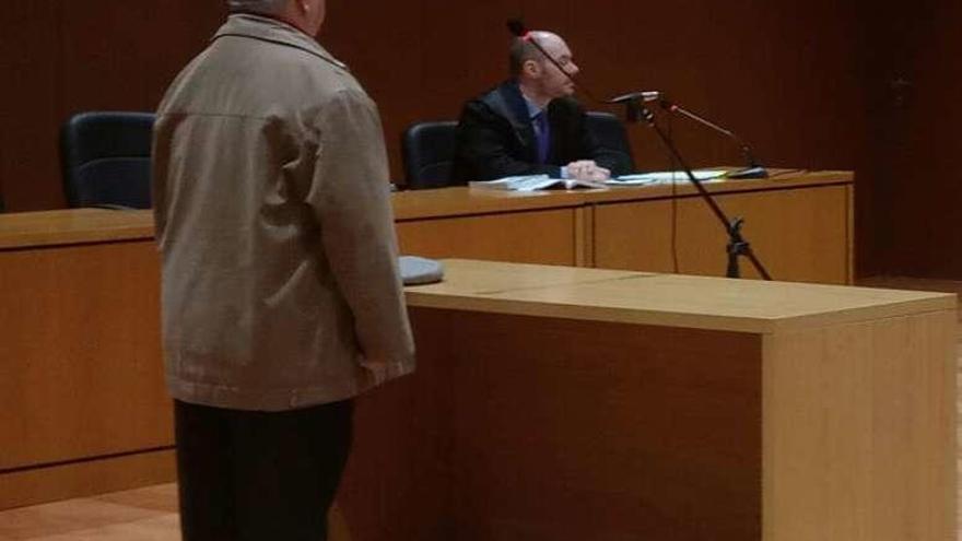 Acepta casi 6 años de cárcel por intentar matar a su mujer tras romper con él en A Coruña