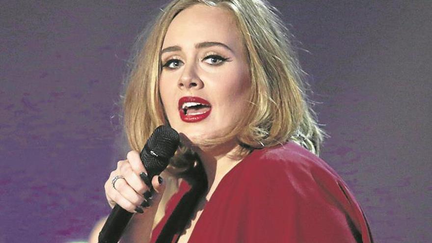 Adele cantará en los Grammy, el 12 de febrero