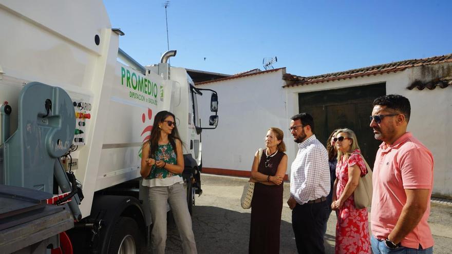Azuaga (Badajoz) estrena un camión para la recogida de resid