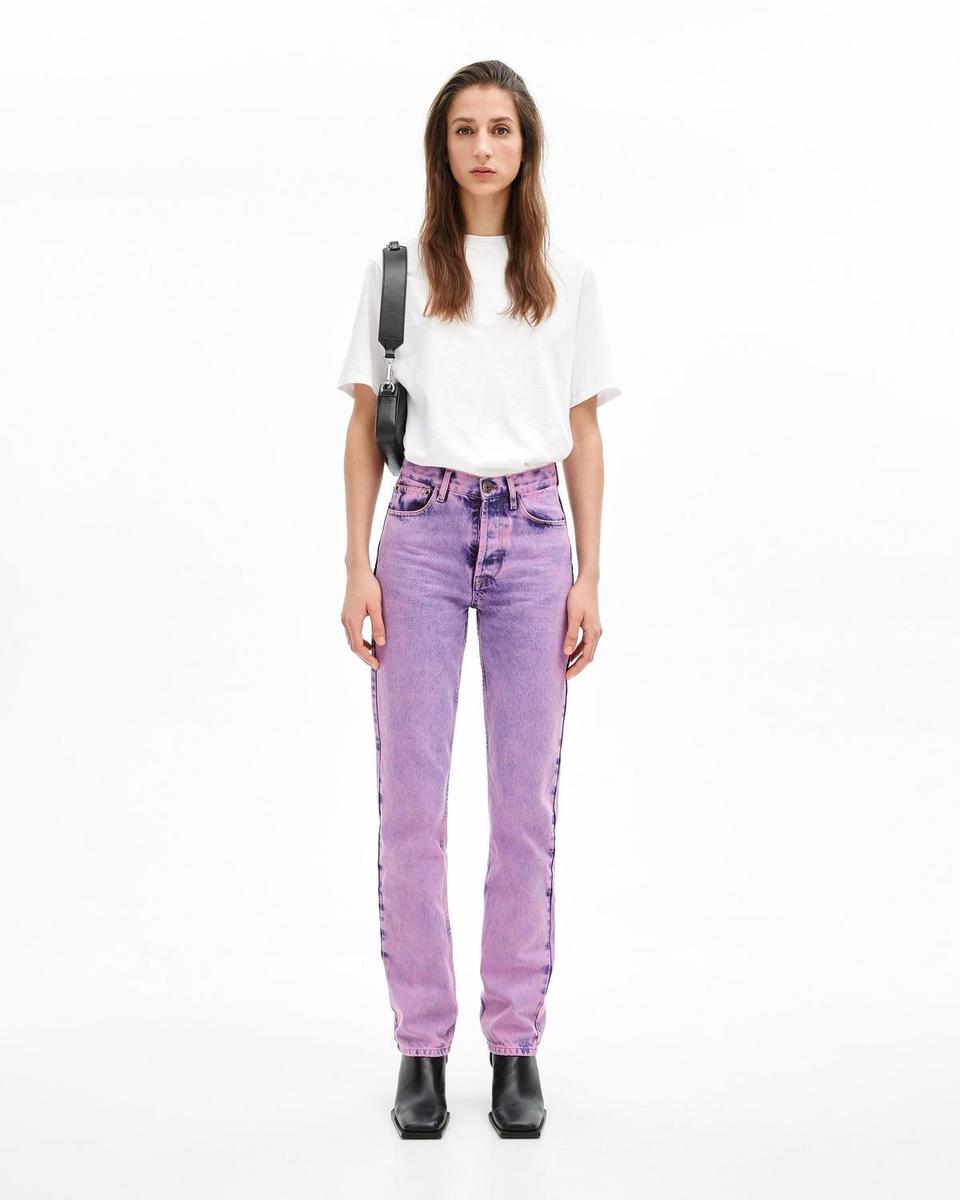 Vaquero straight rosa, de Bimba y Lola (115 euros)