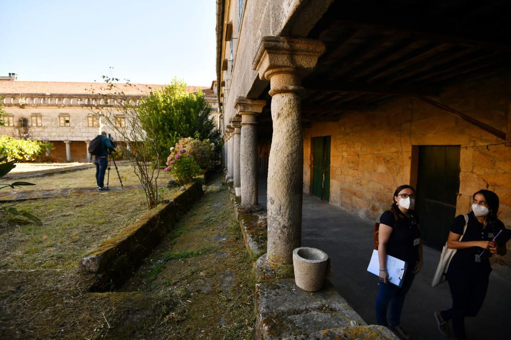 El convento de Santa Clara muestra sus tesoros a los pontevedreses