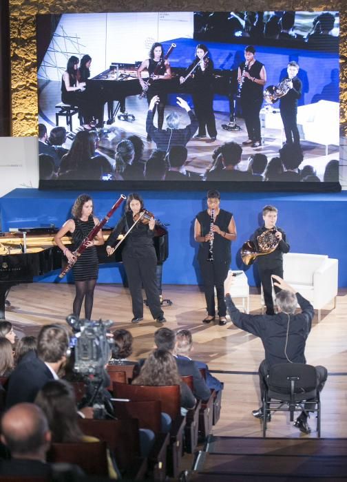 La Reina inaugura cursos en Oviedo