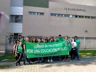 Segunda jornada de paros parciales en los centros escolares de Aragón