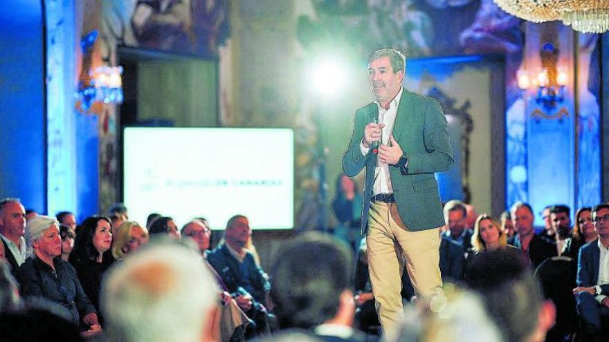Fernando Clavijo, candidato de CC a la Presidencia del Gobierno, ayer en un acto en el Santa Catalina, a Royal Hideaway Hotel, en la capital grancanaria. | | GABRIEL JIMÉNEZ