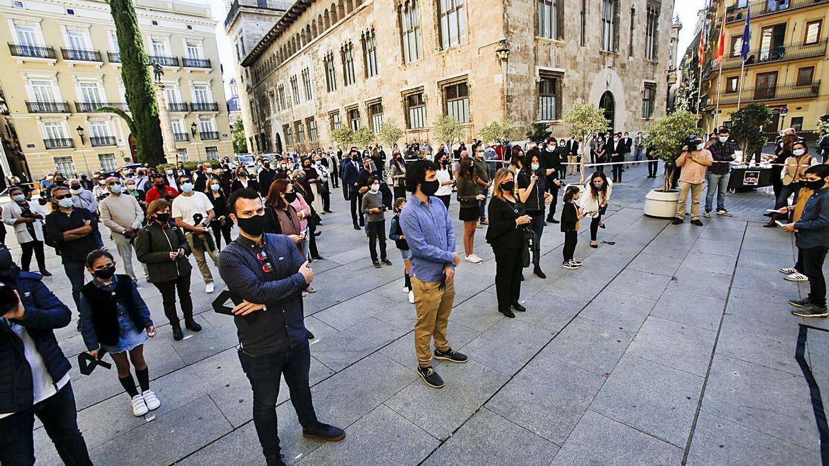 Concentración de homenaje a las víctimas de la covid | EDUARDO RIPOLL