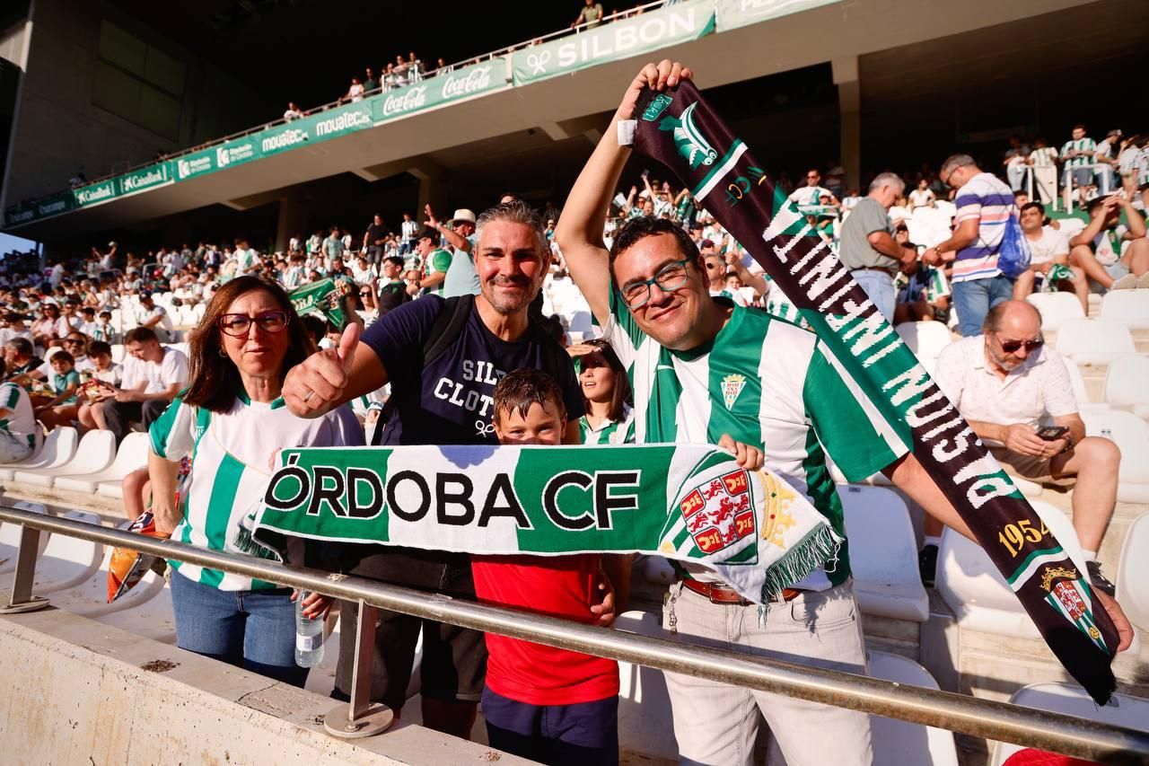 Córdoba CF-Barcelona Atlétic | La afición cordobesista, en imágenes