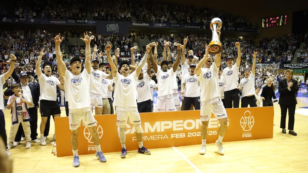 BALONCESTO SANTIAGO COMPOSTELA | Sar, una fiesta a la altura de la ACB para el Monbus Obradoiro