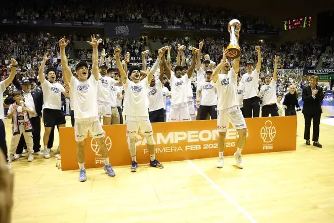El Obradoiro asciende y convierte Sar en una fiesta de ACB