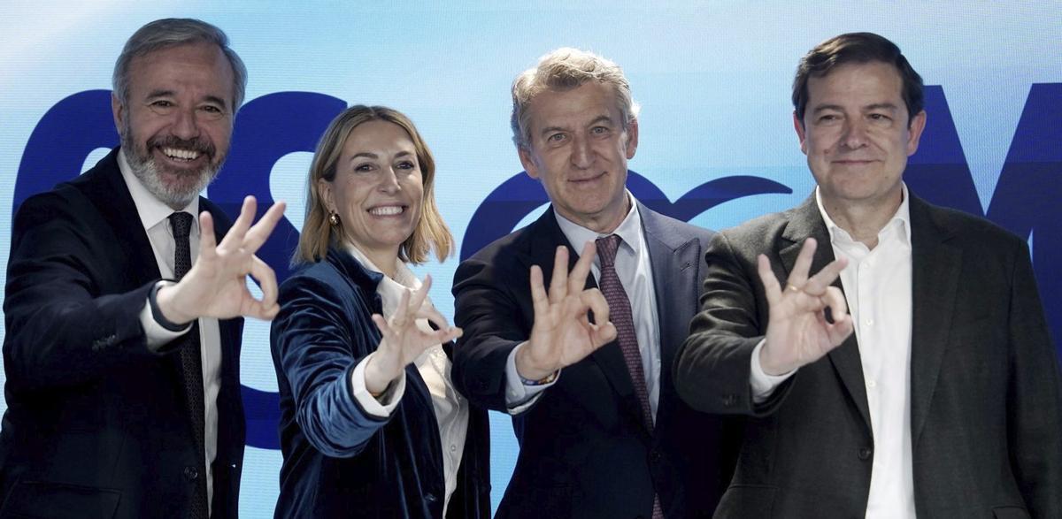 Feijóo torna a les autonomies el control de les negociacions amb Vox