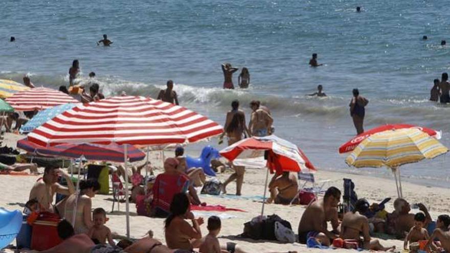 El calor ha aumentado la afluencia a las playas