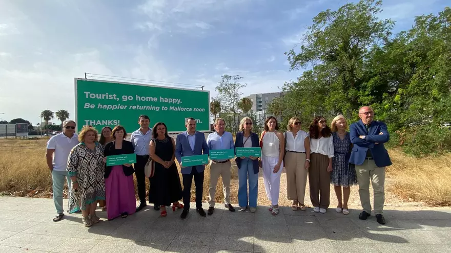 VÍDEO | Hoteleros lanzan una campaña en defensa de los turistas: “No permitiremos que el turismo sea el saco de boxeo”