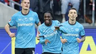 El Leverkusen vence sin brillo y sentencia media Bundesliga