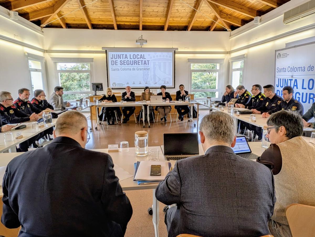La Junta Local de Seguridad de Santa Coloma de Gramenet ha tenido lugar este jueves en el centro de arte contemporaneo Can Sisteré