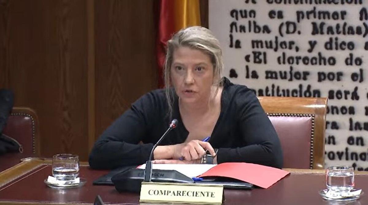 Cristina Álvarez, asistente de Begoña Gómez en Moncloa, durante su comparecencia en el Senado.