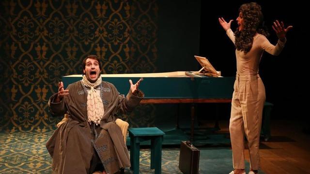 'La mascarada', en el Teatre Akadèmia.