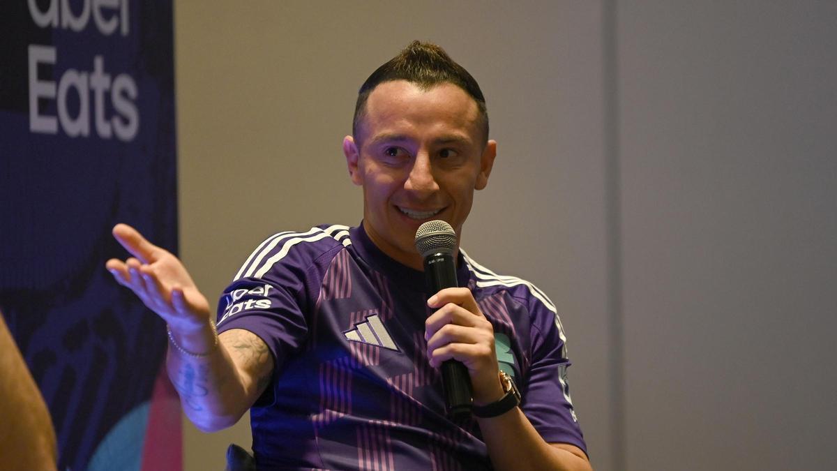 Andrés Guardado, en una comparecencia.