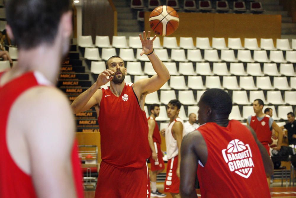 Entrenament del Bàsquet Girona a Fontajau