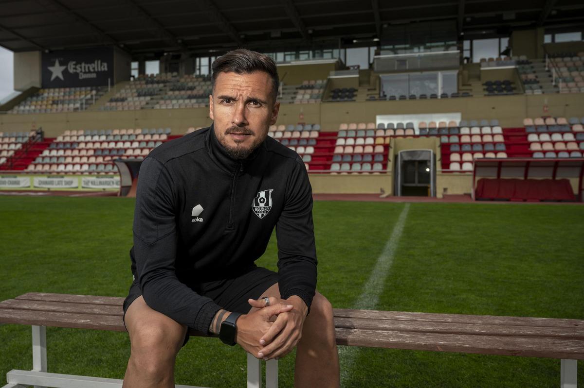 El entrenador del Reus FC Reddis, posando para EL PERIÓDICO