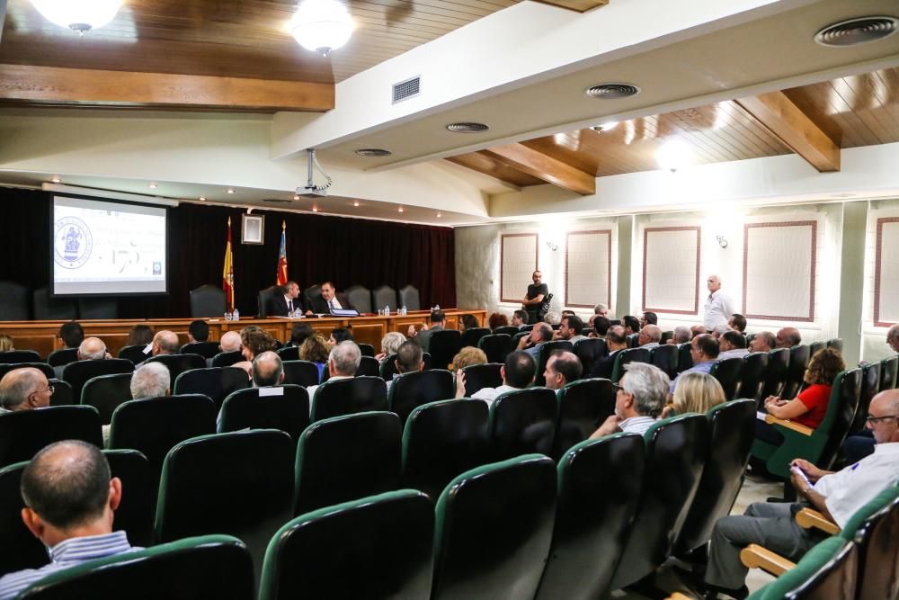 El Colegio de Abogados de Orihuela organizó una jornada sobre Derecho Civil valenciano y tribunales consuetudinarios, entre los que aspira a ser reconocido el Juzgado Privativo de Aguas de Orihuela.