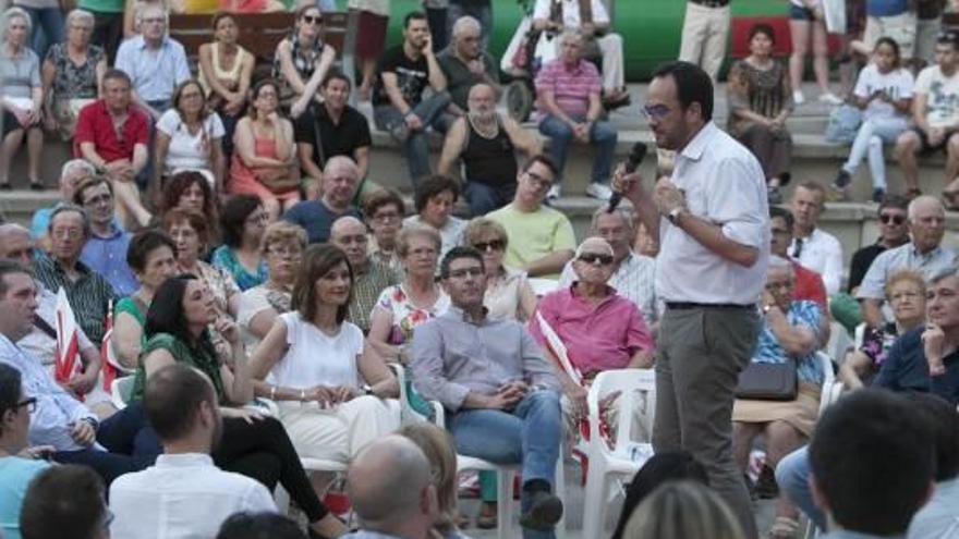 Hernando: «No sé si los morados o los naranjas estarán aquí dentro de 40 años; el PSOE sí»