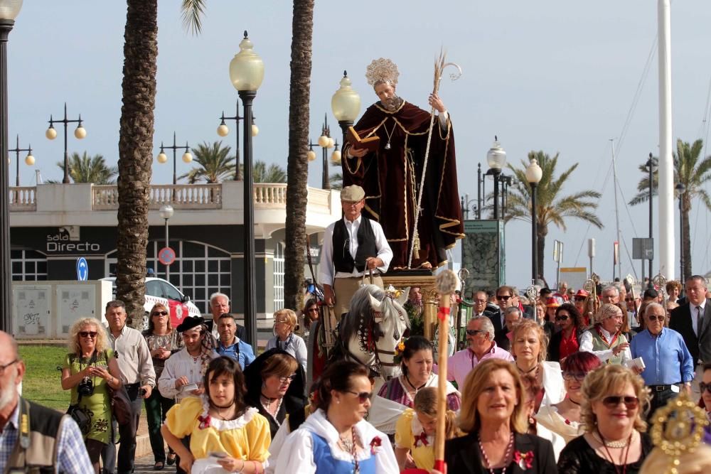 Desembarco de la nueva imagen de San Ginés de la Jara en Cartagena