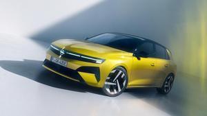 El Opel Astra vence en la votación de febrero del Premio Coche del Año de los Lectores