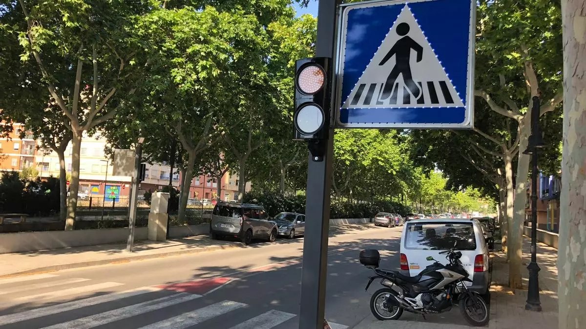 Aldaia implementa el proyecto de elementos viales inteligentes