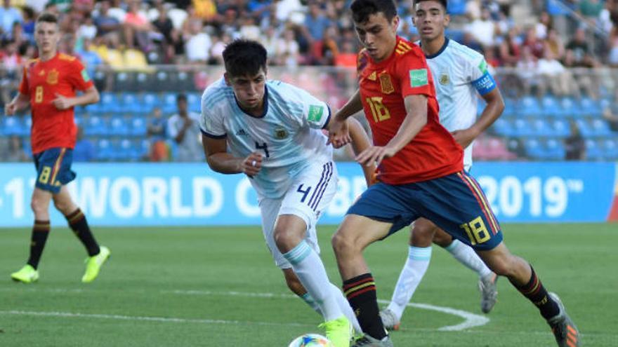 Pedri, durante el Mundial sub 17 de Brasil, ante Argentina, el pasado octubre.