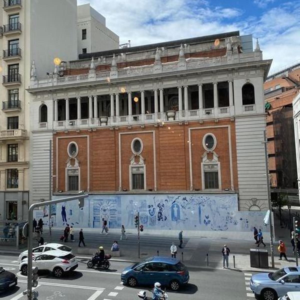 Nuevo mural en Gran Vía (Madrid)