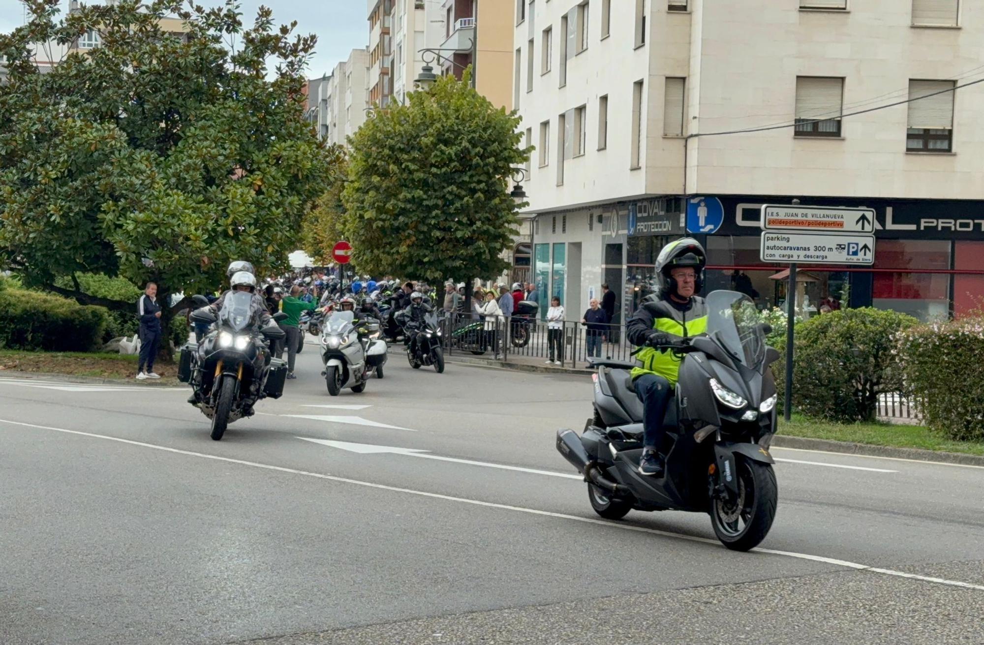 Así fue la primera salida del Motoencuentro Solidario en Siero