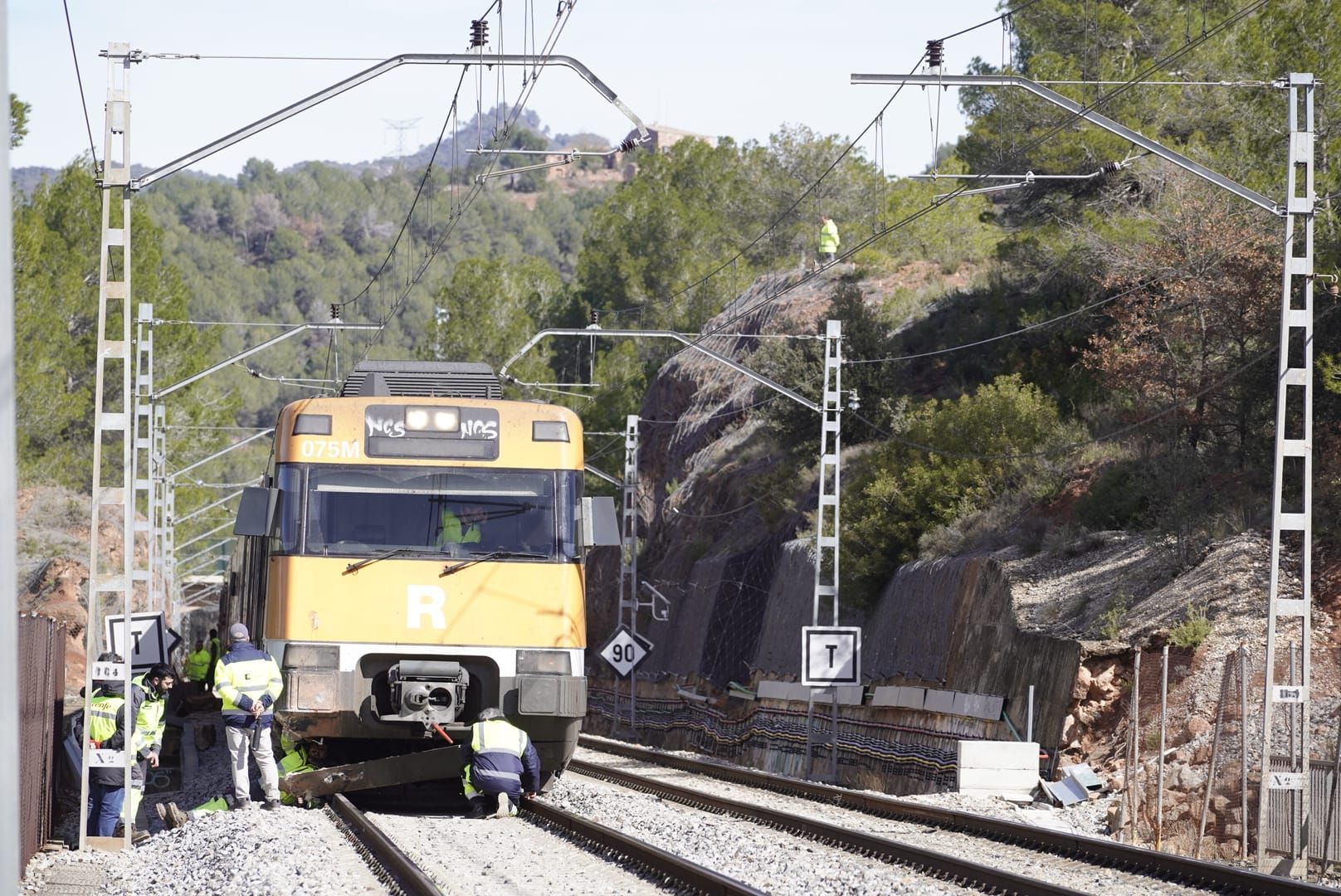 Descarrila sense provocar ferits el primer eix d’un tren de Rodalies de l’R4 entre Vacarisses i Castellbell i el Vilar