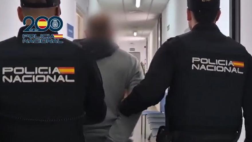 La Policía confisca cuatro armas blancas en los domicilios de los detenidos por el crimen de Natzaret