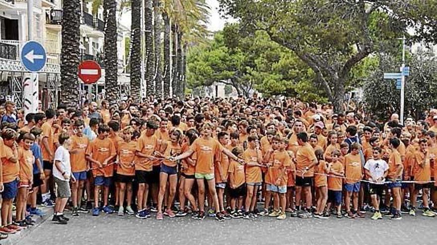 Más de mil personas en la carrera solidaria de Porto Cristo