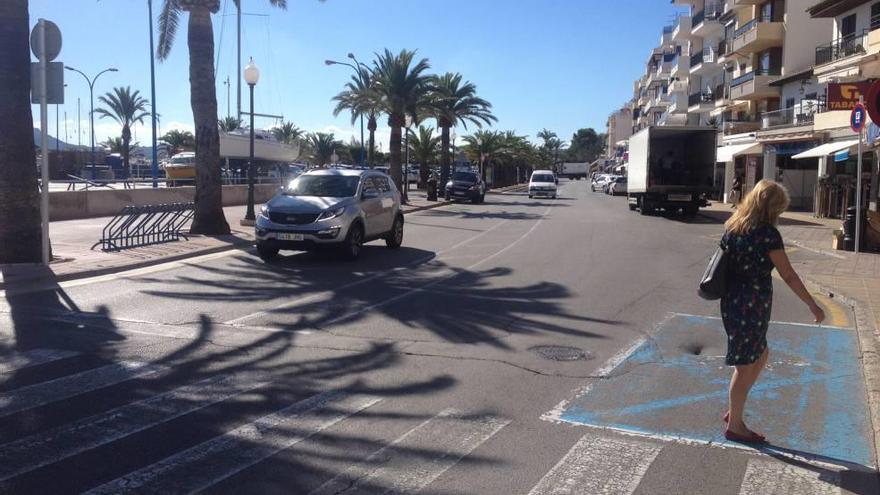 Imagen de la primera línea del Port de Pollença.