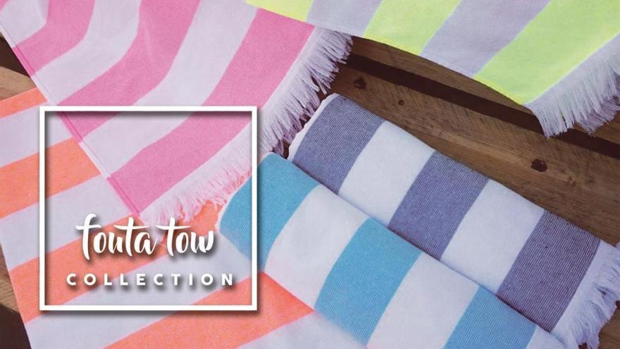 Disfruta de tumbarte al sol con las toallas pareo Fouta Tow