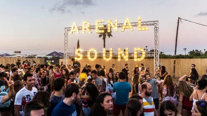 El Arenal Sound sacará primero las entradas sin zona de acampada