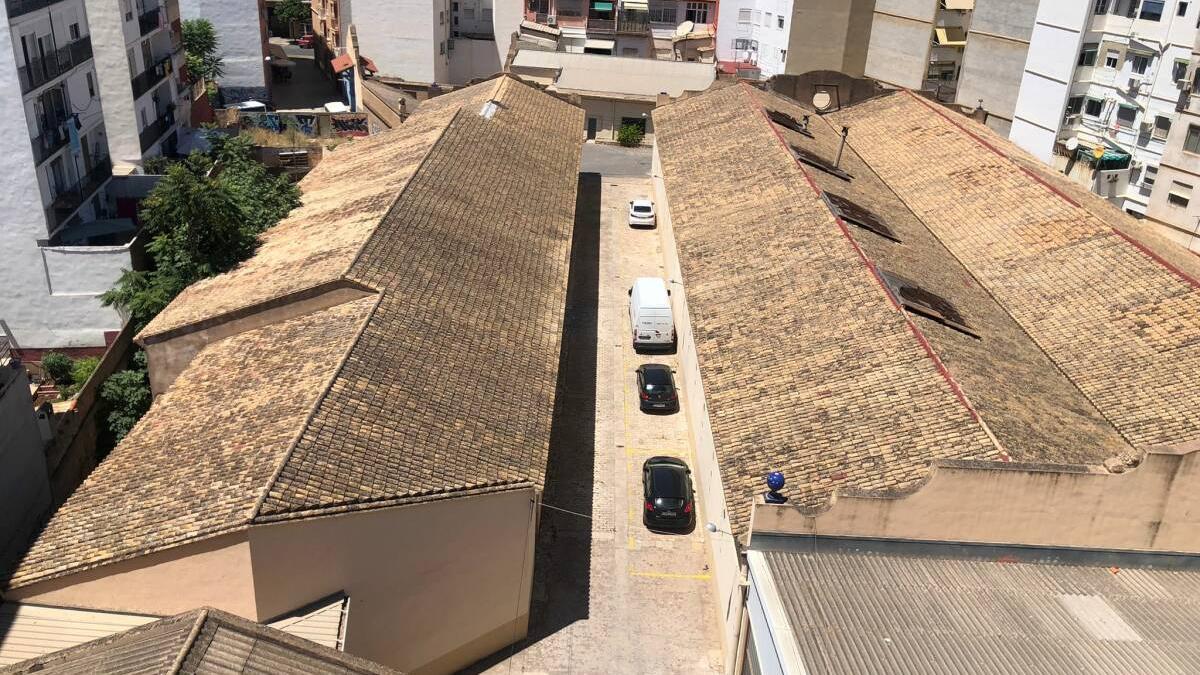 Vista aérea del interior de las naves de la antigua Fábrica de Hilados de la calle Guatla