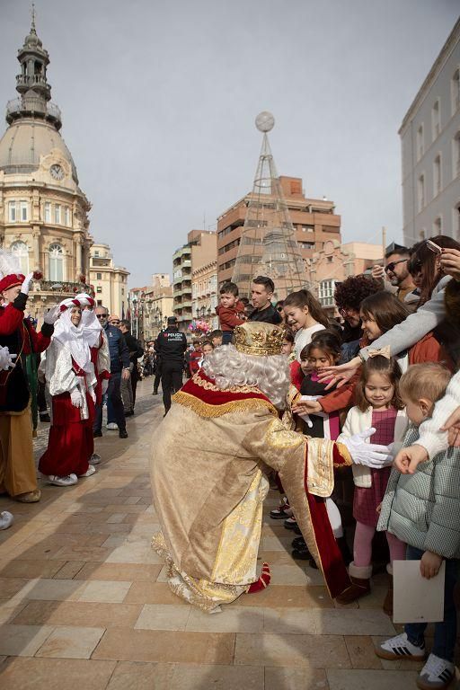 El desembarco en Cartagena de los Reyes Magos, en imágenes