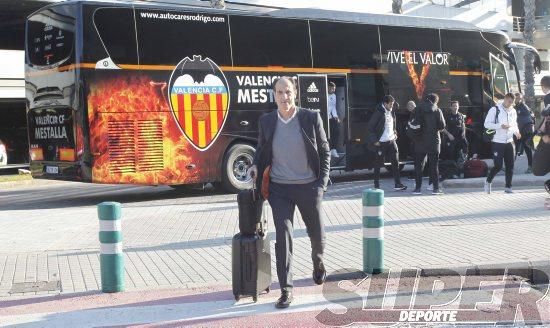 Viaje tenso del Valencia CF a Pamplona