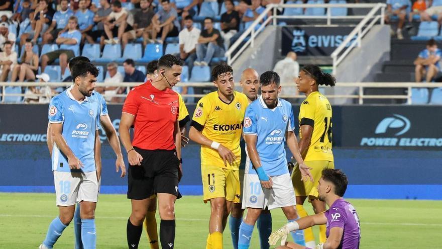 Hércules-Ibiza: dos pesos pesados peleando por no bajar a la cuarta categoría